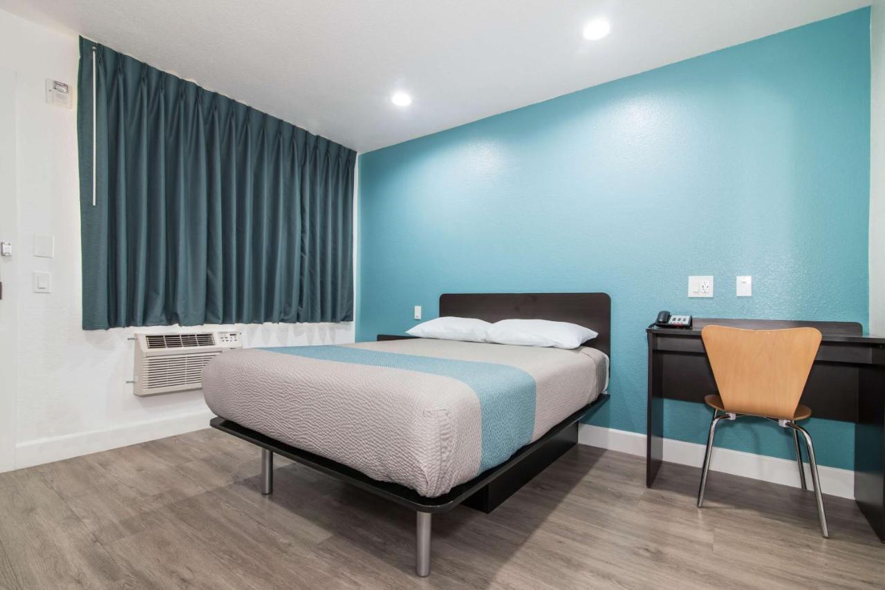 Motel 6-Moreno Valley, Ca - Perris מראה חיצוני תמונה