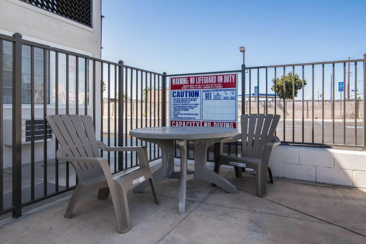 Motel 6-Moreno Valley, Ca - Perris מראה חיצוני תמונה