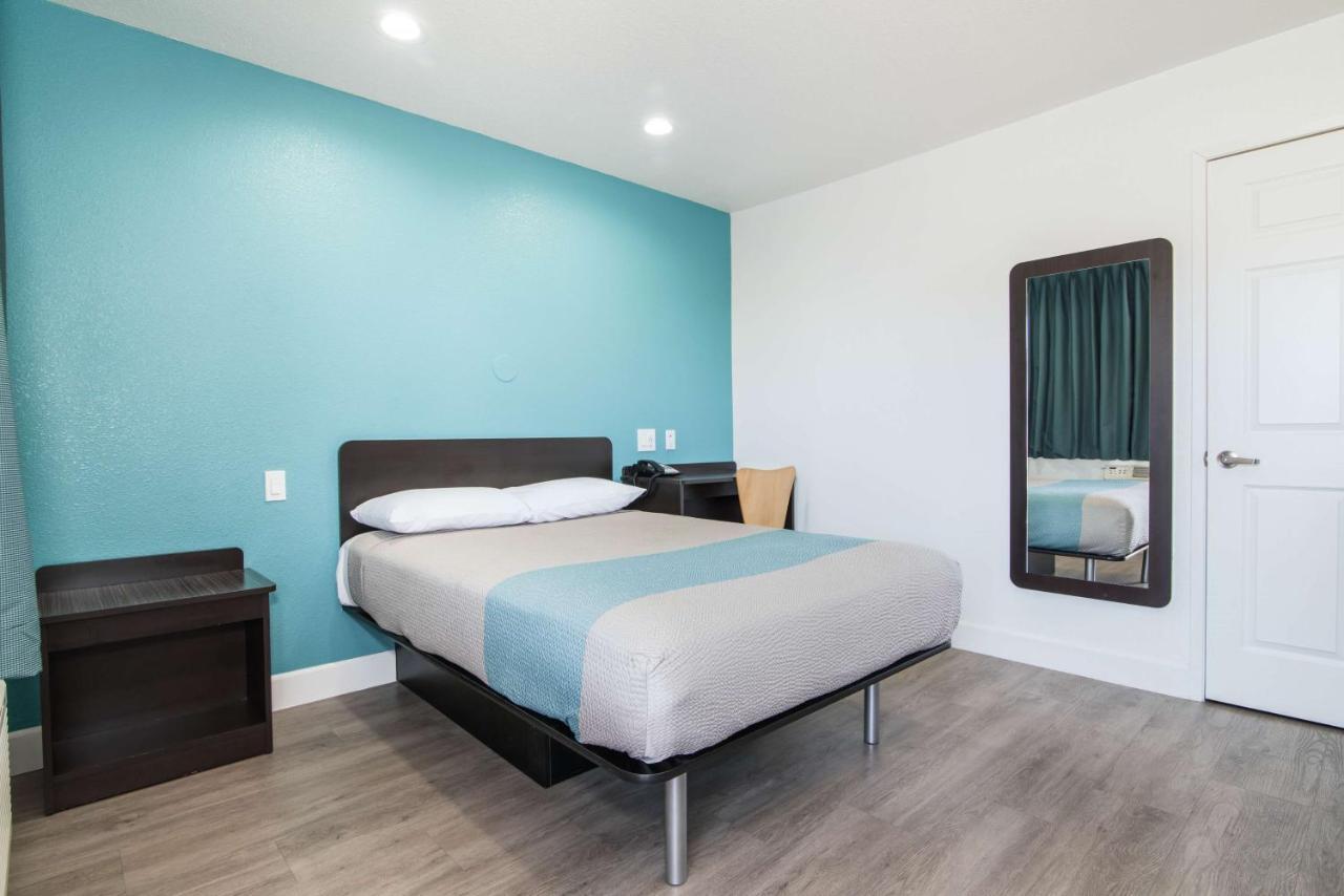 Motel 6-Moreno Valley, Ca - Perris מראה חיצוני תמונה